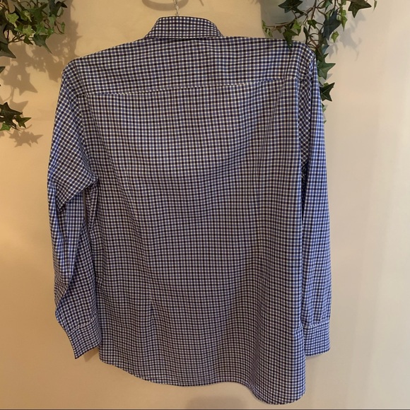 Men’s Hugo Boss Dress Shirt - Picture 3 of 9